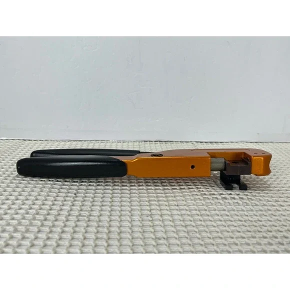 Hewlett Packard 92228A Daniels HX4 HY3 Crimping Tool Die Set